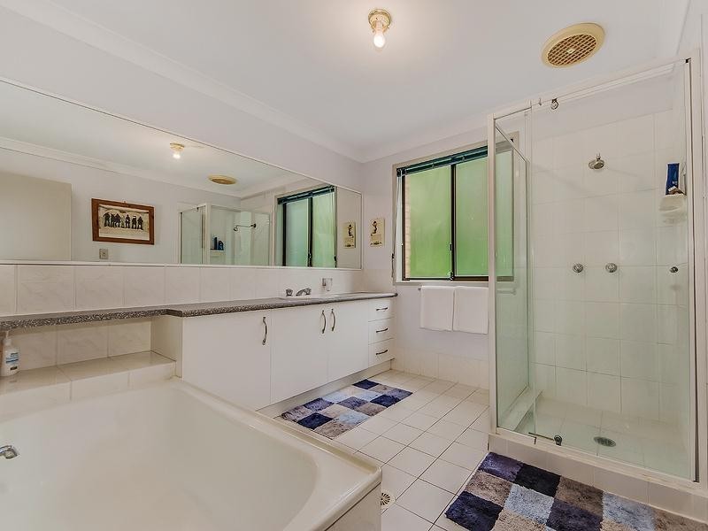 6 Glenaura Drive, Tallai QLD 4213