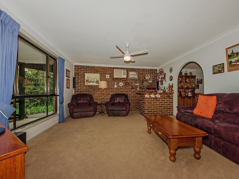 6 Glenaura Drive, Tallai QLD 4213