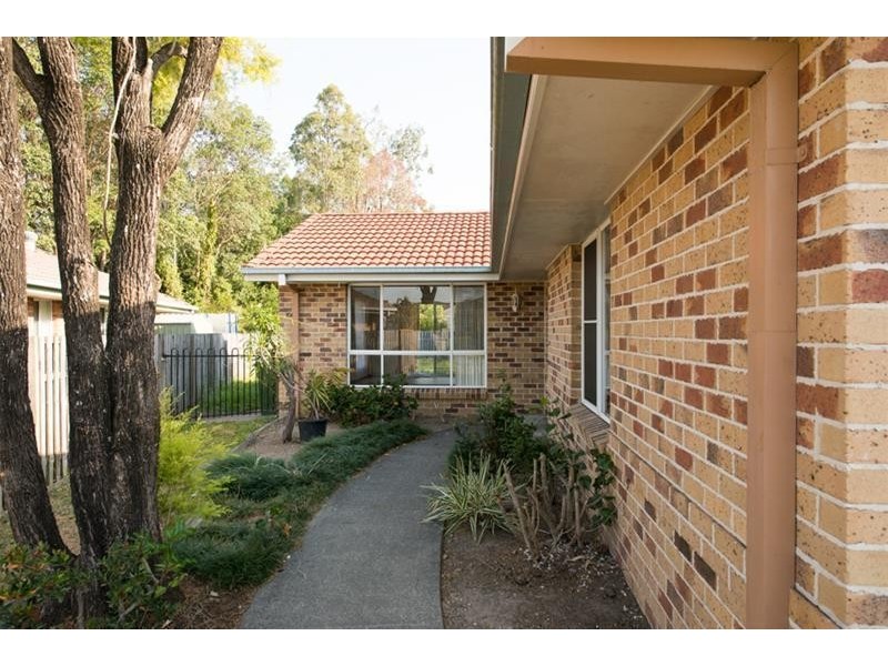 21 Queen Charlotte Court, Mudgeeraba QLD 4213