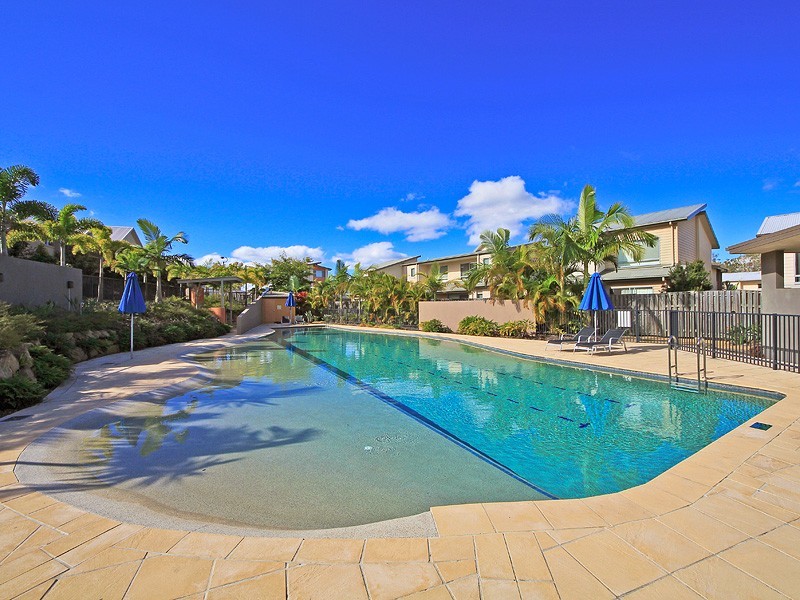 2/19 Carina Peak Drive, Varsity Lakes QLD 4227