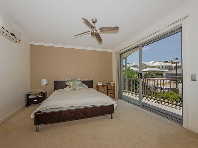 2/19 Carina Peak Drive, Varsity Lakes QLD 4227