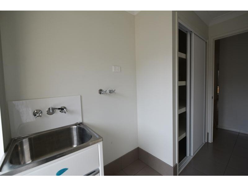 27 Banjo Crescent, Gilston QLD 4211