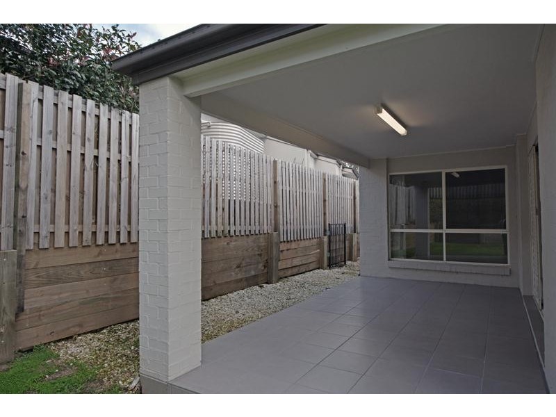 27 Banjo Crescent, Gilston QLD 4211