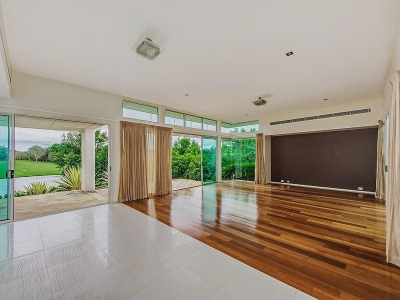 737 Peninsula Dr, “The Glades”, Robina QLD 4226