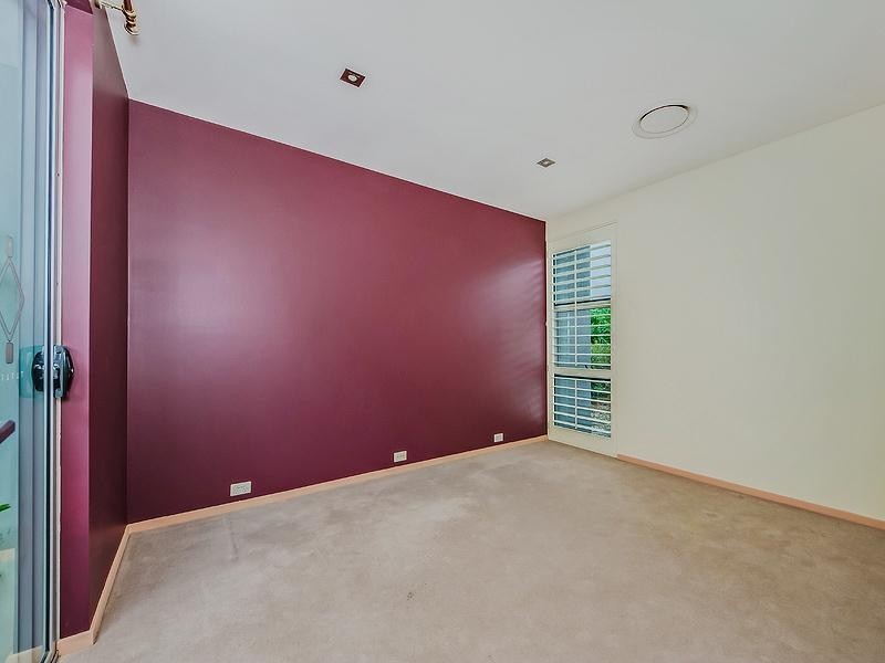 737 Peninsula Dr, “The Glades”, Robina QLD 4226