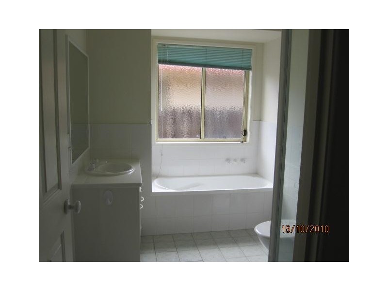 8 Bonita Court, Mudgeeraba QLD 4213