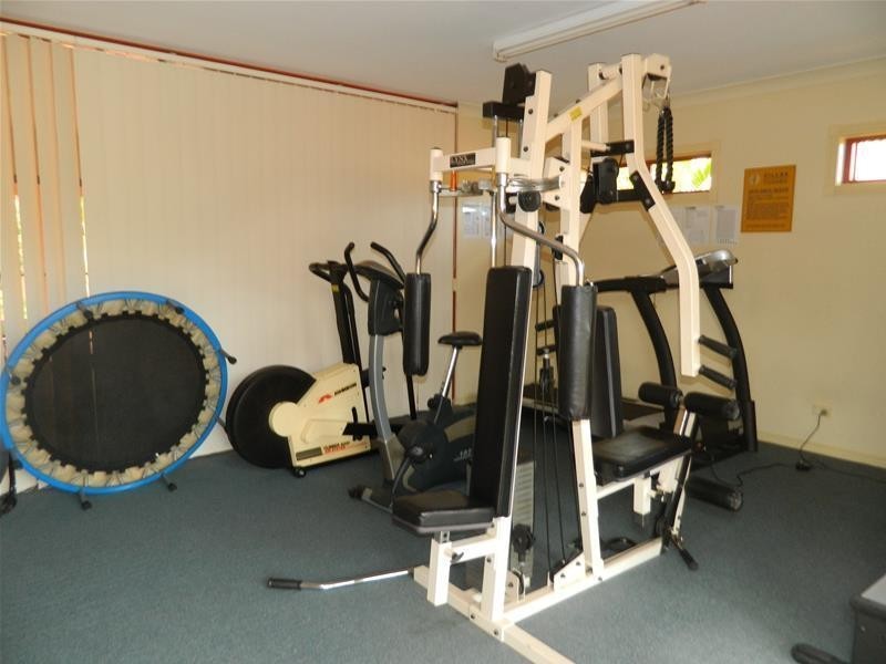 16/8 Woody Views Way, Robina QLD 4226