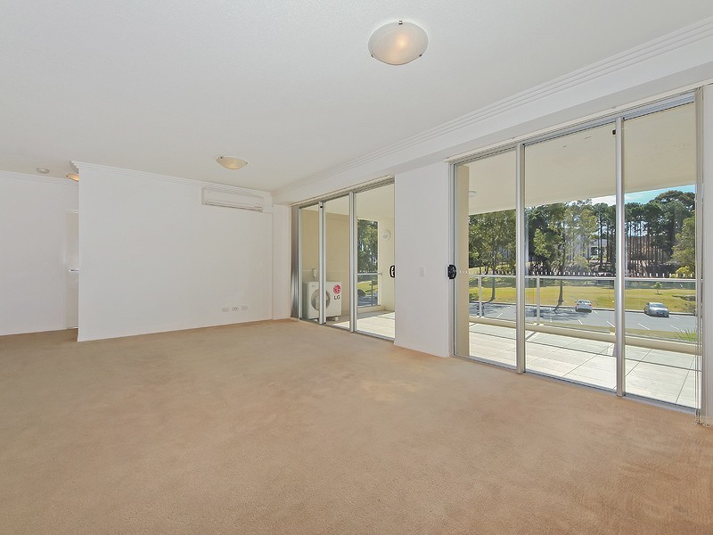 24/255 Varsity Parade, Varsity Lakes QLD 4227