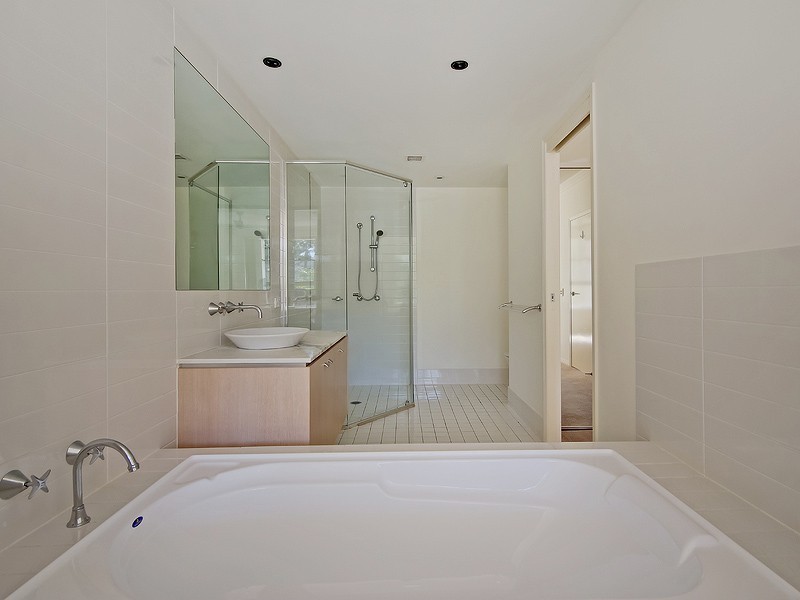 24/255 Varsity Parade, Varsity Lakes QLD 4227