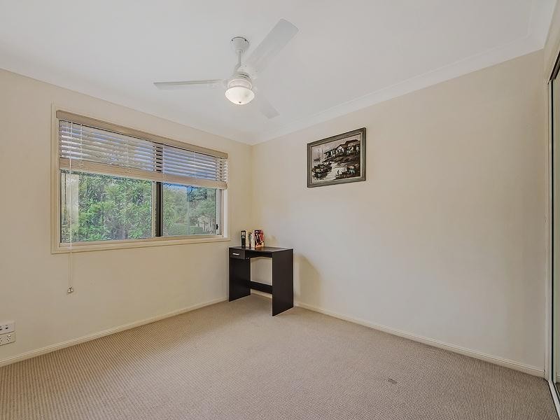 1/8 Kodiak Drive, Varsity Lakes QLD 4227