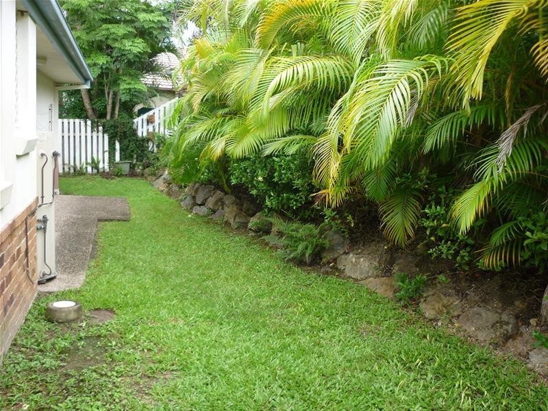 102 Lambor Drive, Mudgeeraba QLD 4213