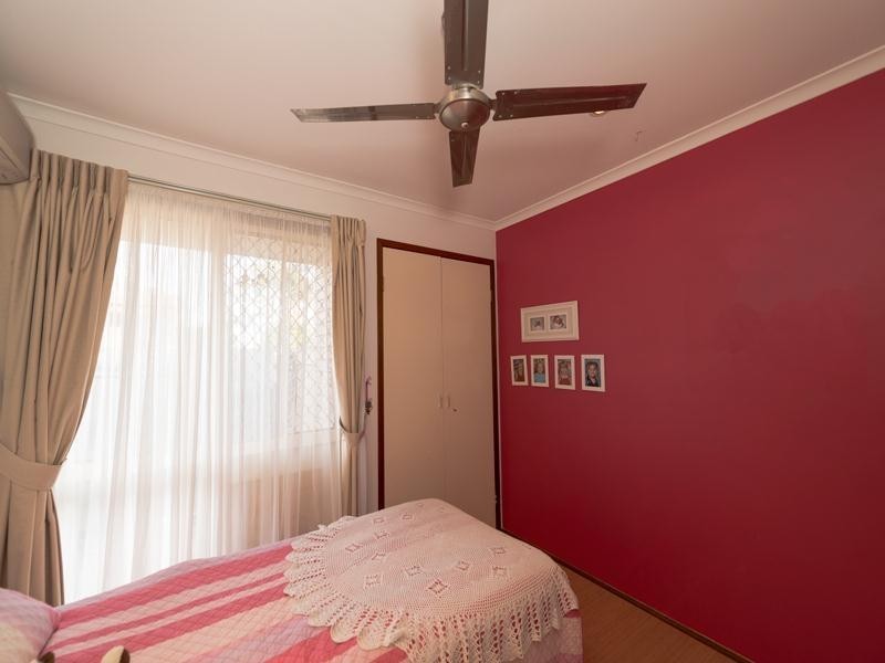 10 Leesa Court, Highland Park QLD 4211