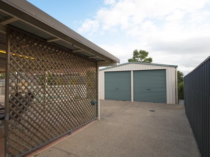 10 Leesa Court, Highland Park QLD 4211