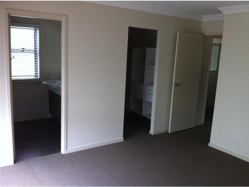 9/59 Benowa Road, Southport QLD 4215