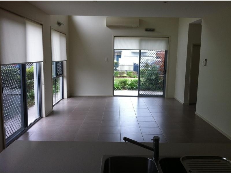 9/59 Benowa Road, Southport QLD 4215