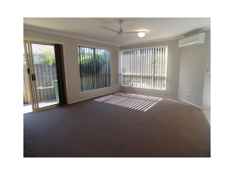 2/20 St Lucia Court, Varsity Lakes QLD 4227