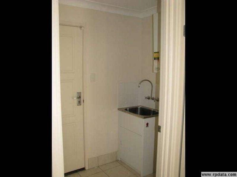 Unit 6/12 Geraldton Drive, Varsity Lakes QLD 4227