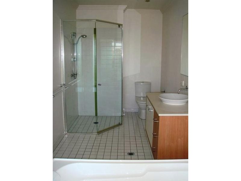 24/201 Varsity Parade, Varsity Lakes QLD 4227