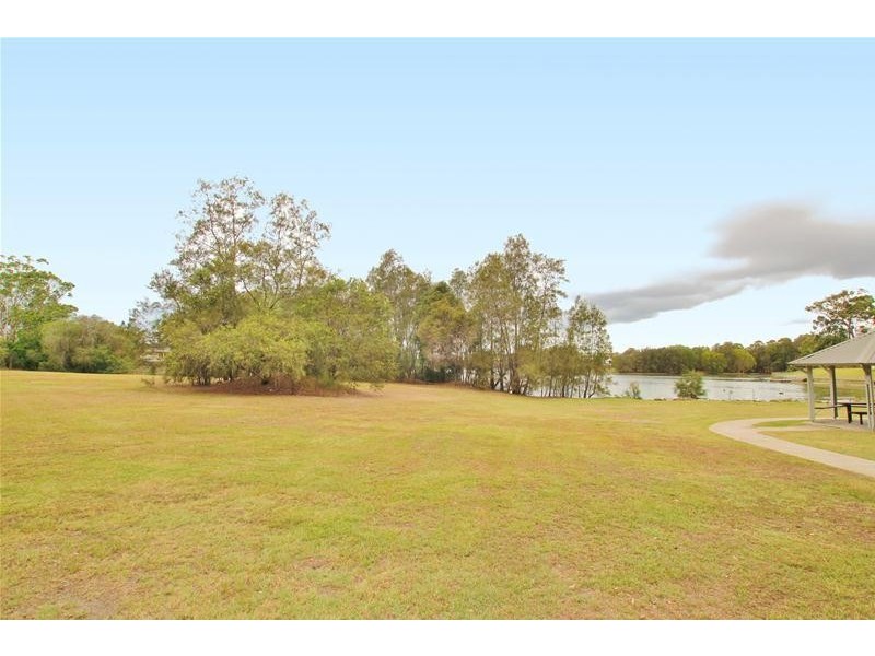 9/180 Ron Penhaligon Way, Robina QLD 4226