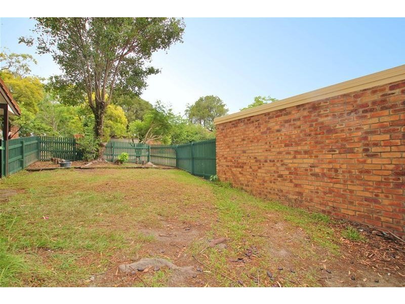 9/180 Ron Penhaligon Way, Robina QLD 4226