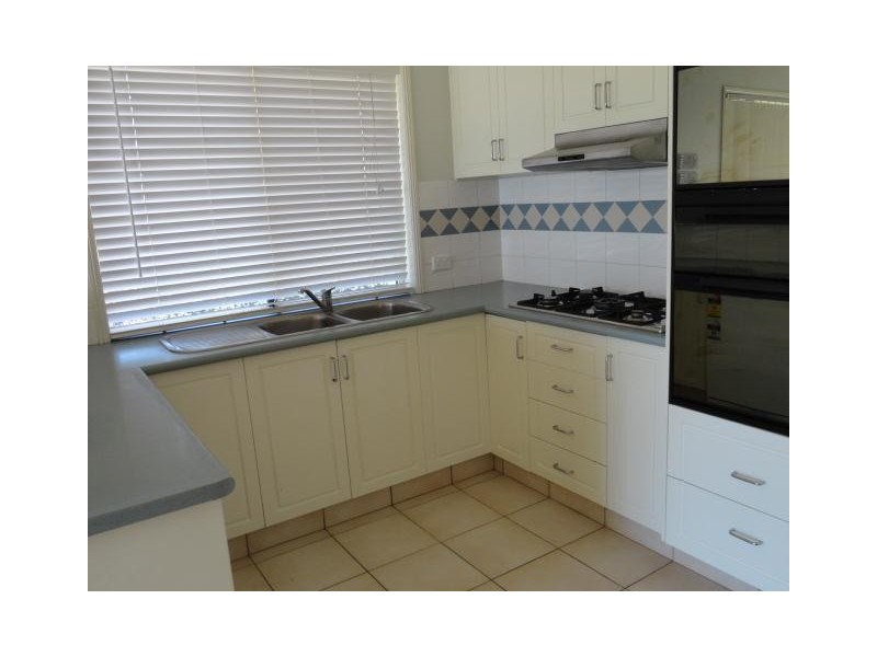 68 Martingale Circuit, Clear Island Waters QLD 4226