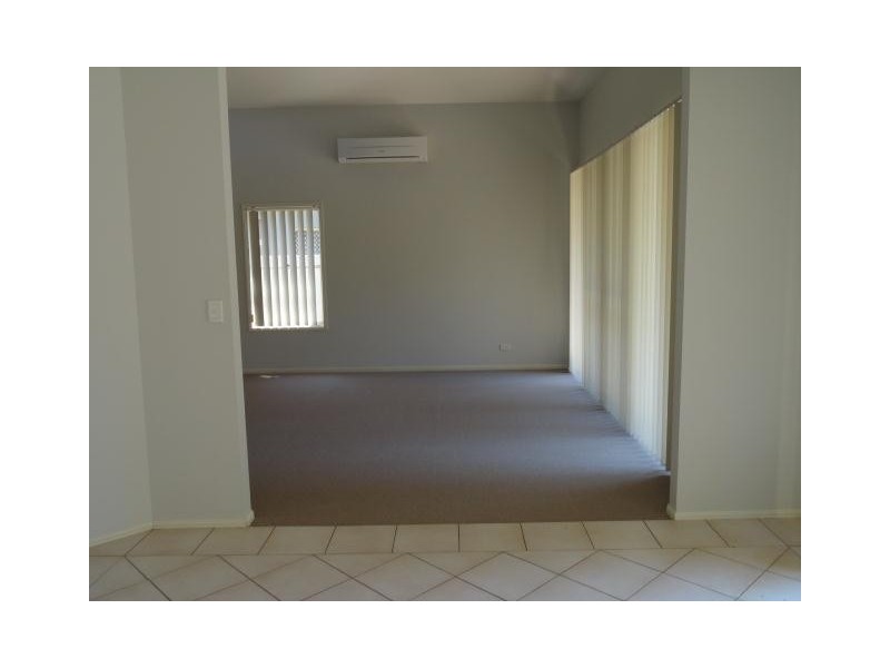 68 Martingale Circuit, Clear Island Waters QLD 4226