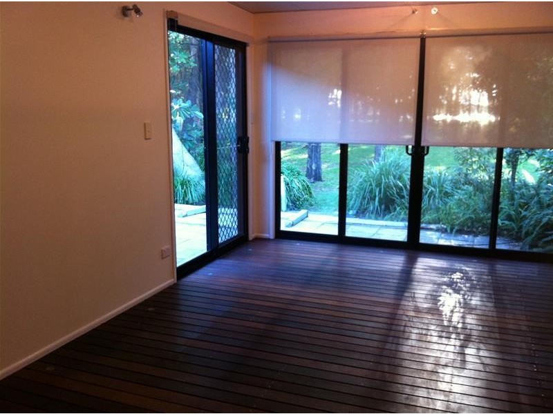 1/5 Woodgate Court, Paradise Point QLD 4216