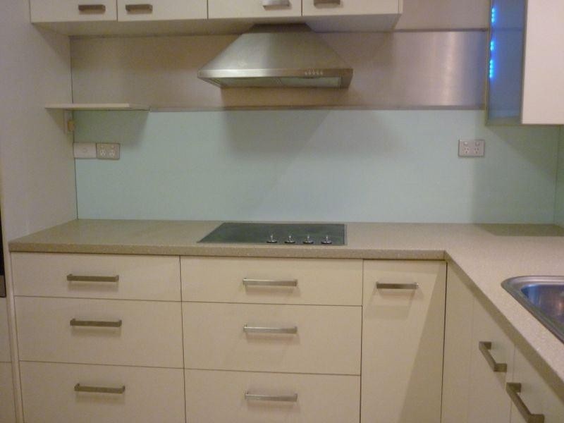 1/5 Woodgate Court, Paradise Point QLD 4216