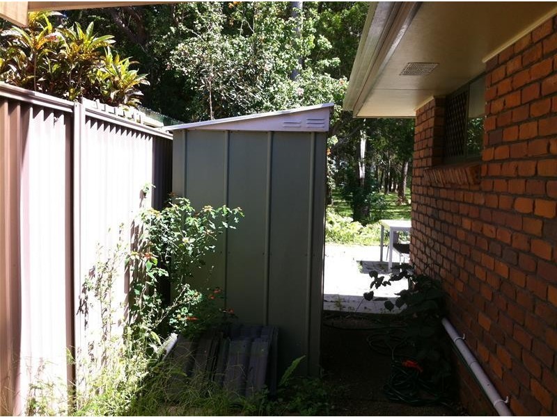 1/5 Woodgate Court, Paradise Point QLD 4216