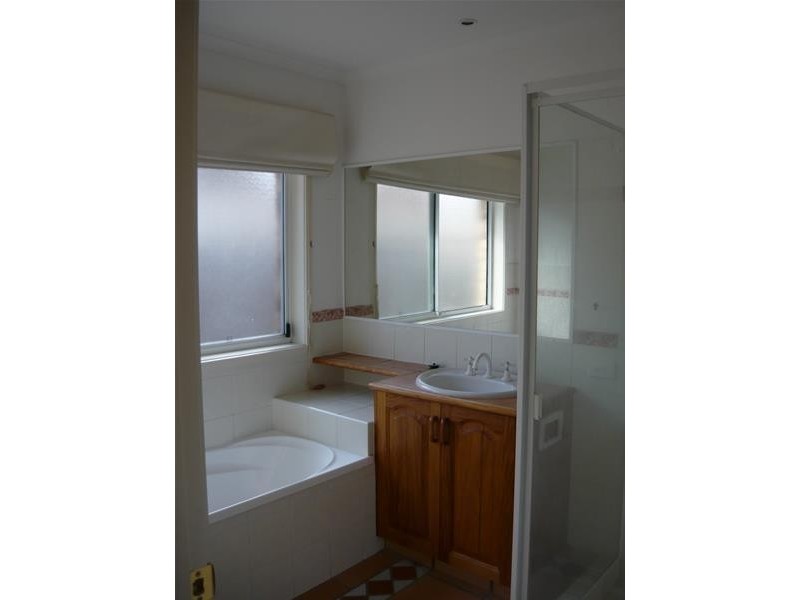 1/12 Gabriels Court, Robina QLD 4226