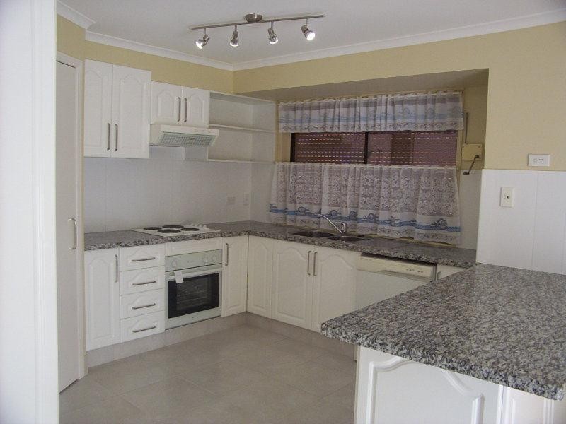 71 Alexander Drive, Nerang QLD 4211