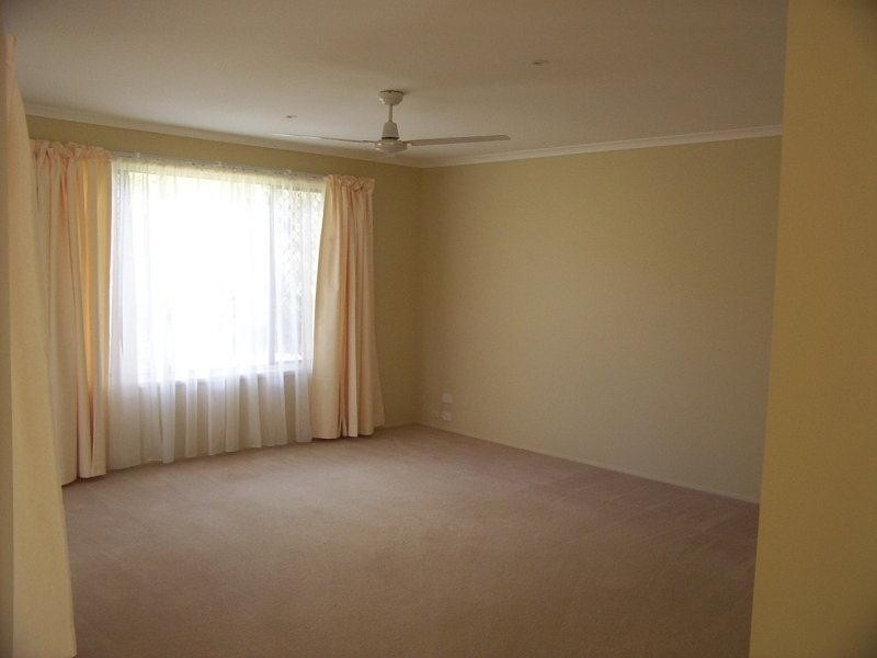 71 Alexander Drive, Nerang QLD 4211