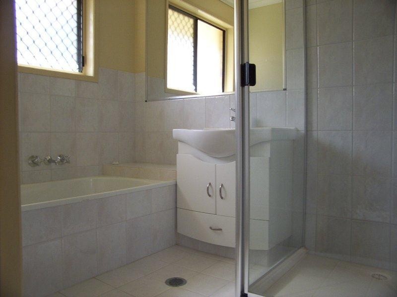 71 Alexander Drive, Nerang QLD 4211