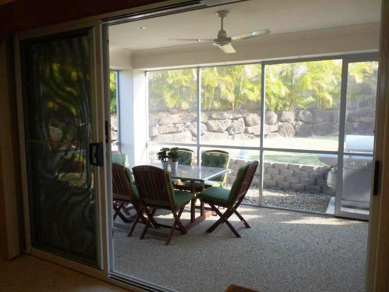 54 Merrilaine Crescent, Merrimac QLD 4226