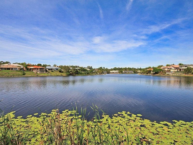 8 Mordialloc Place, Robina QLD 4226