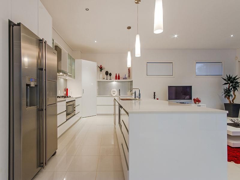 19 Auriga Court, Robina QLD 4226