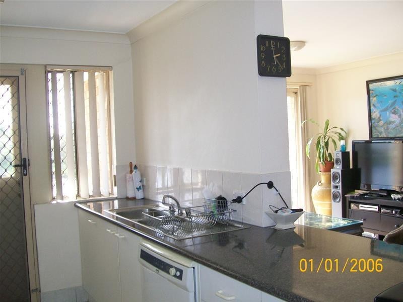 8/3 Lowood Court, Varsity Lakes QLD 4227