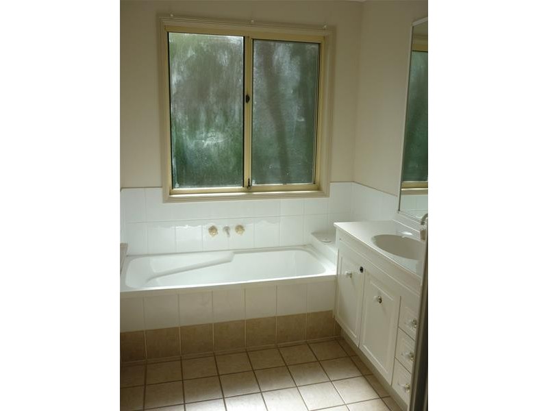 38 Burke Crescent, Mudgeeraba QLD 4213