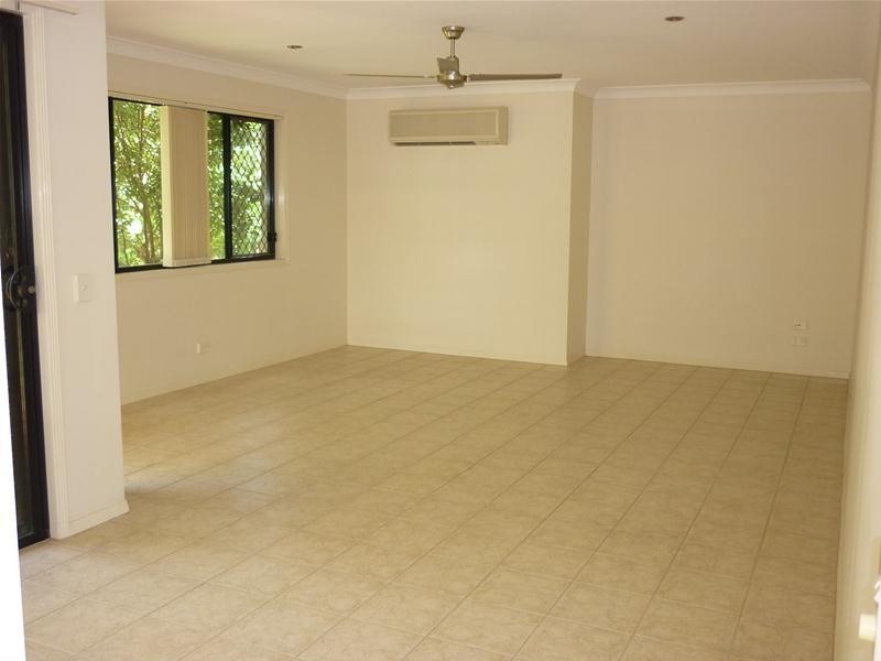 25 Eugenia Circuit, Robina QLD 4226