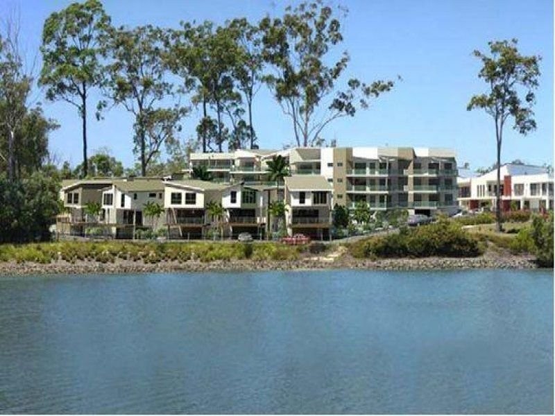 3/28 Castello Circuit, Varsity Lakes QLD 4227