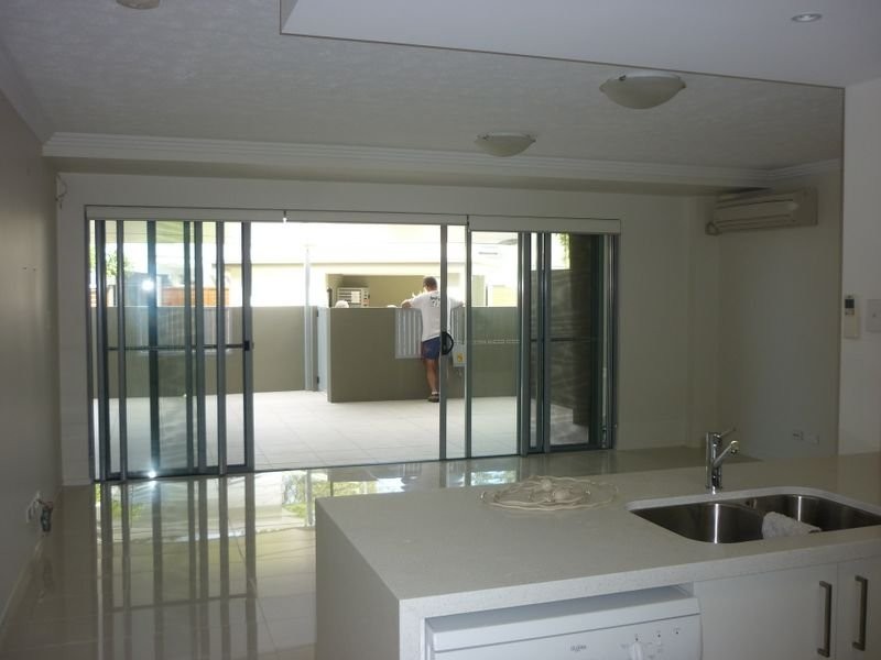 3/28 Castello Circuit, Varsity Lakes QLD 4227