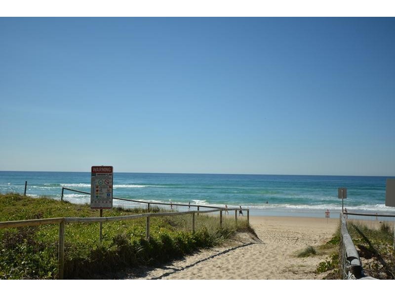 5/22 First Avenue, Broadbeach QLD 4218