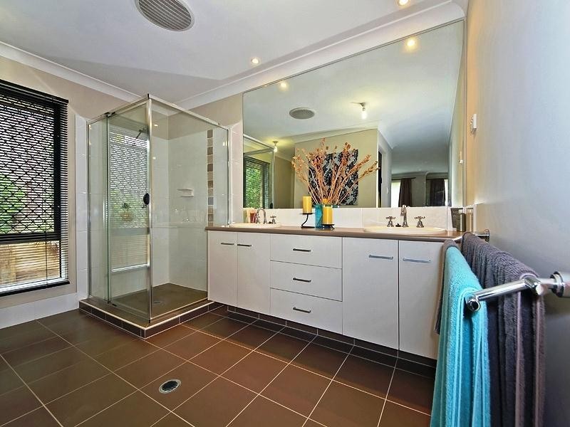 71 Clover Hill Drive, Mudgeeraba QLD 4213