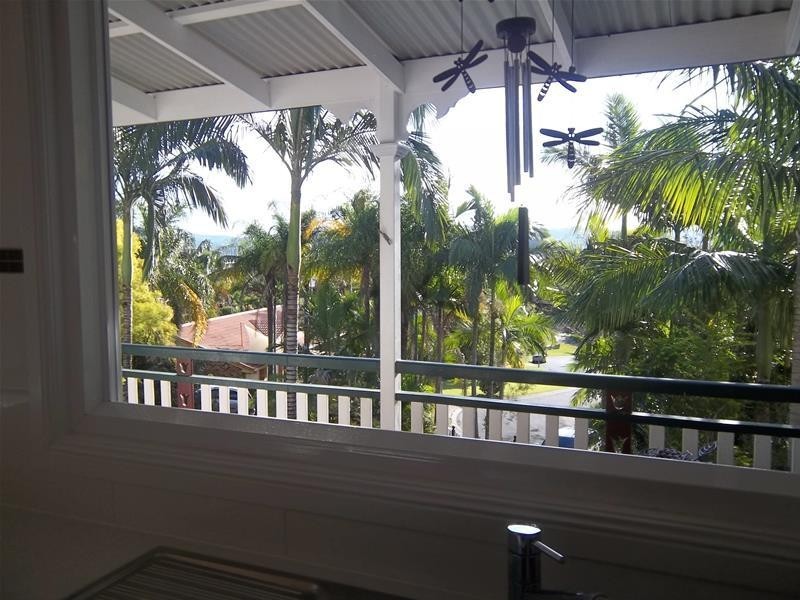 13 Waitara Place, Robina QLD 4226