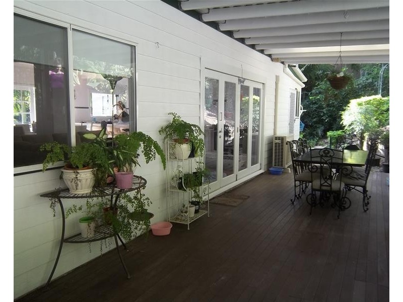 13 Waitara Place, Robina QLD 4226