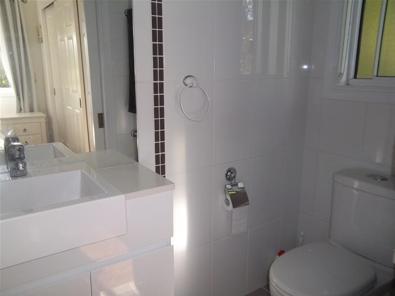 13 Waitara Place, Robina QLD 4226