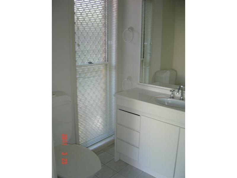 21 Wattlepark Lane, Robina QLD 4226