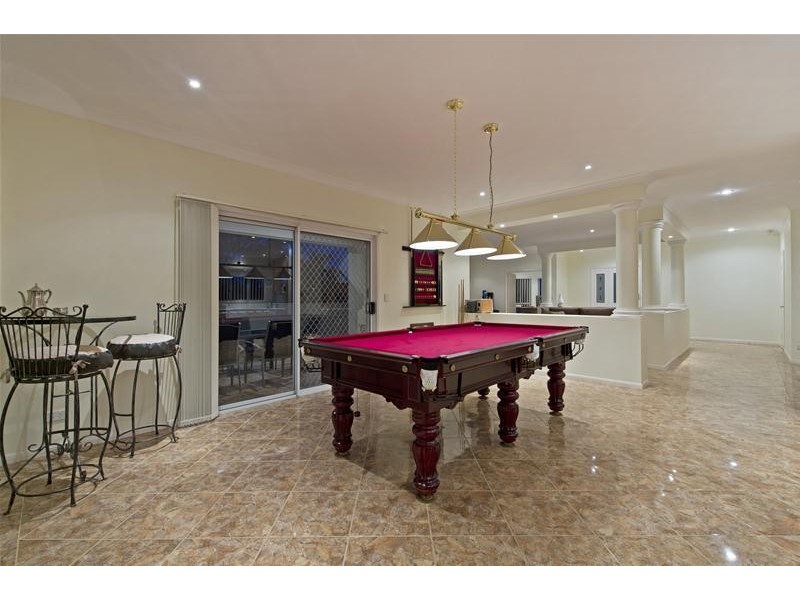 14 Sevenoaks Court, Worongary QLD 4213