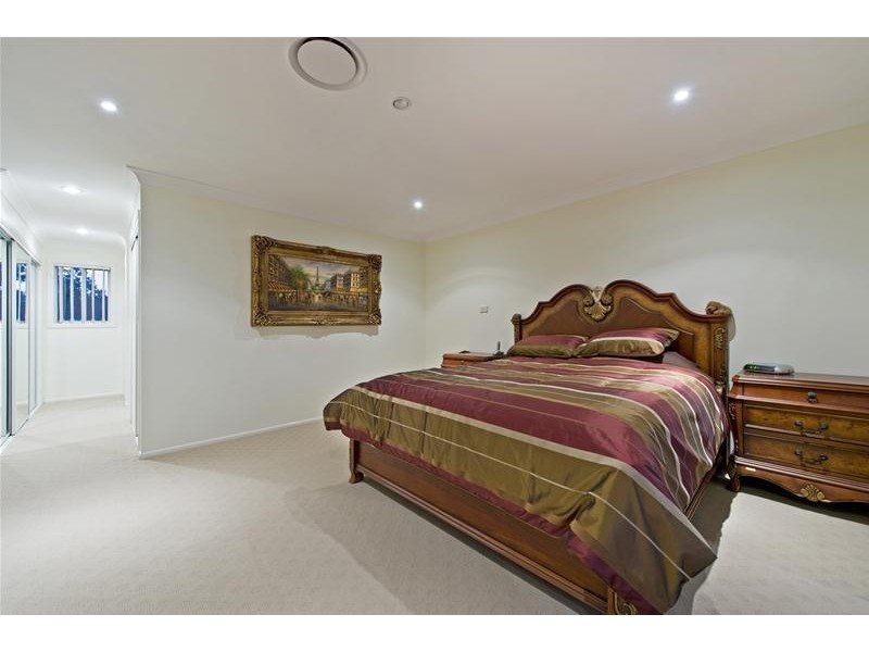 14 Sevenoaks Court, Worongary QLD 4213