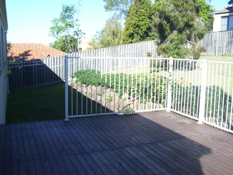 19 Beckington Terrace, Reedy Creek QLD 4227